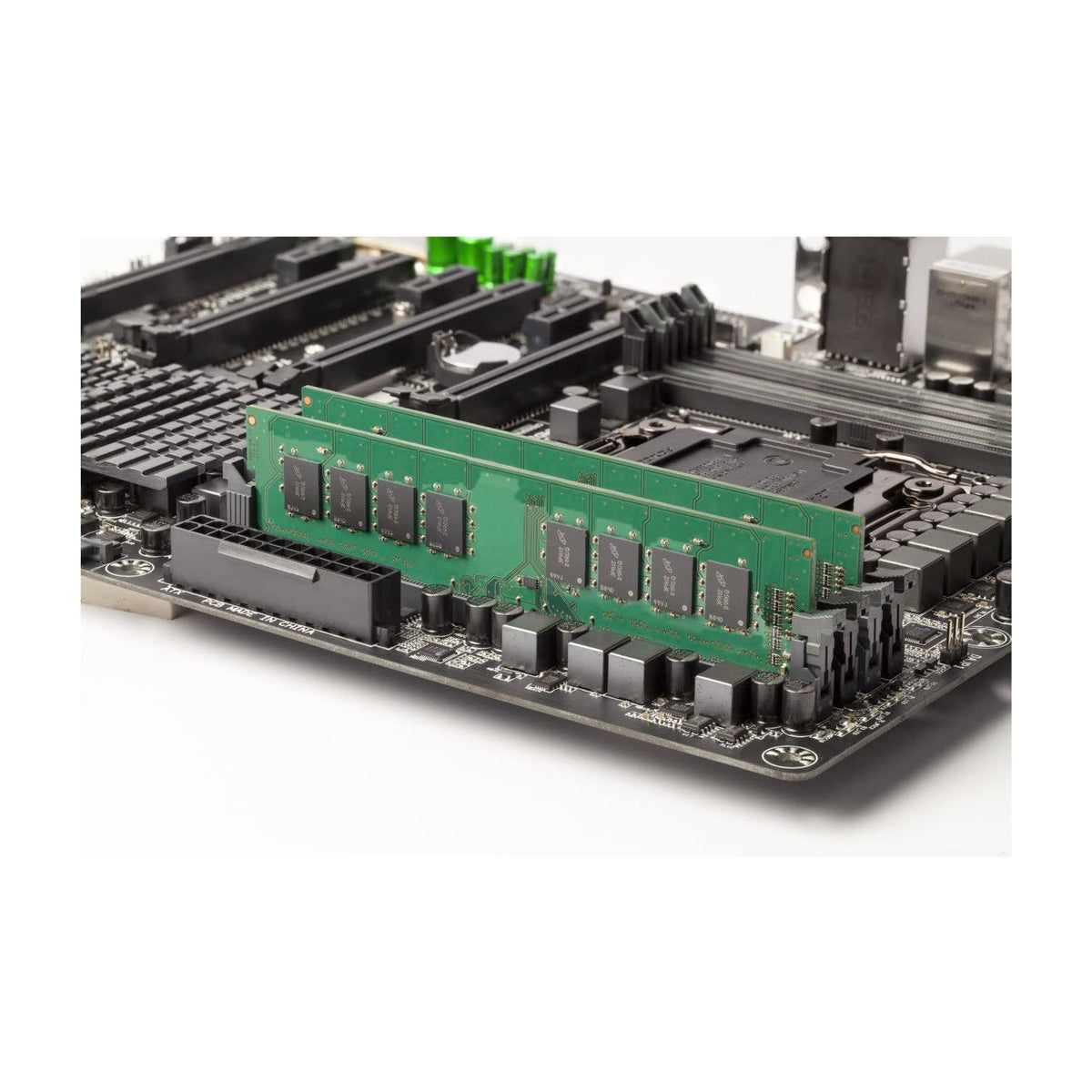 Crucial CT32G4DFD832A 32GB DDR4-3200 Desktop Memory | DDR4 · 32GB (1 x 32GB) | 3200MT/s · PC4-25600 | CL22 · 1.2V | 288-Pin UDIMM · Dual Rank x8 · Unbuffered Non-ECC