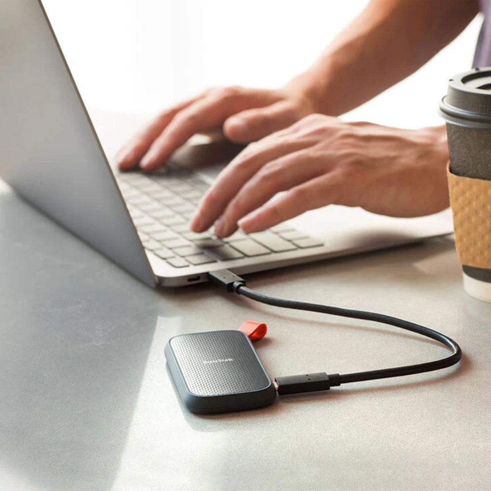 SanDisk Portable SSD 1TB External Solid State Drive | USB 3.2 Gen 2 · USB-C | Up to 800MB/s read | 2m drop protection · 40g | Black